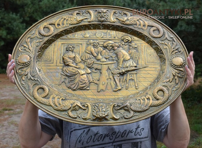 secesyjny talerz tłoczony secesyjny talerz tłoczony